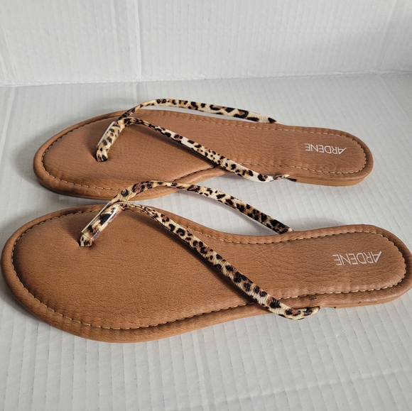 Ardene Women's Tan & Brown Sandals Size 9 - Picture 2 of 7